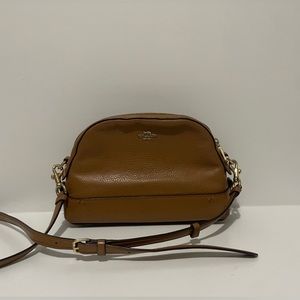 Auth Coach Dome Pebble Leather Crossbody Bag Brown